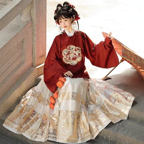 原创汉服女【麒麟志】明制圆领衫琵琶袖织金马面裙红色套装秋冬款