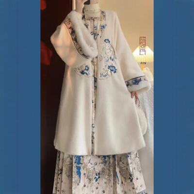 原创汉服女【绒绒】明制加绒加厚方领对襟衫长袄马面裙套装冬季款