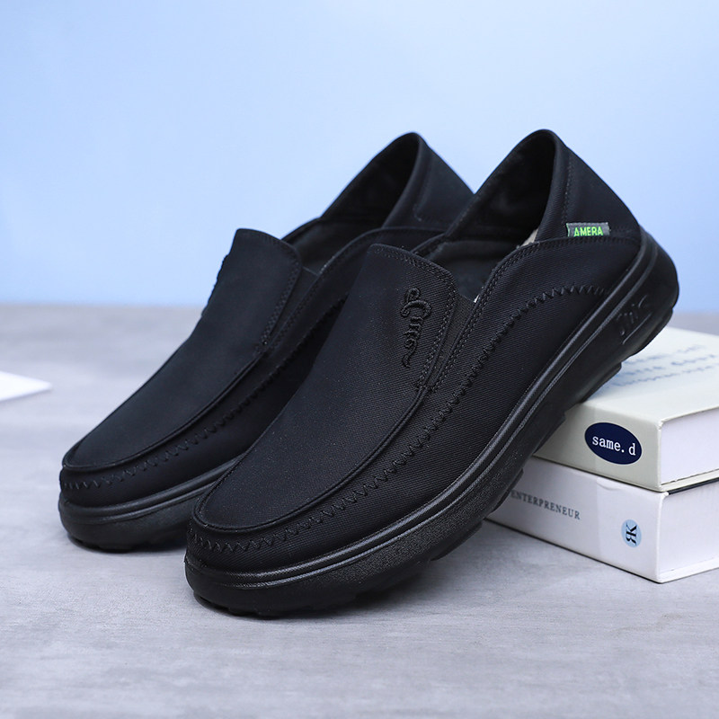 Frühlingsneuer Stil, altbewährter Stoff aus Peking, weiche Sohle, atmungsaktiv, rutschfest, Slip-On, lässiger Canvas-Schuh für Herren_voghion.com