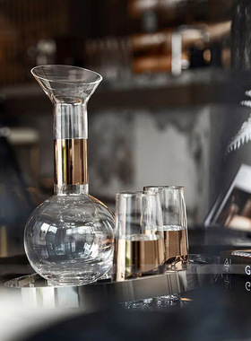 现代轻奢样板间客厅茶几组合摆件售楼处餐桌酒具金属托盘软装饰品