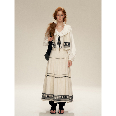 IHDXD 民族风刺绣上衣2026春季新款波嬉风设计感拼接无袖背心