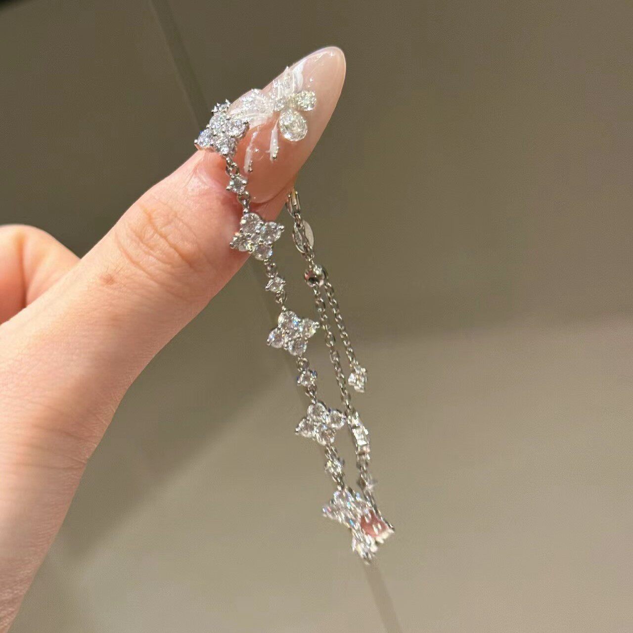 法国cherry kitty设计感闪钻四叶草手链女s925银精致气质满钻时尚