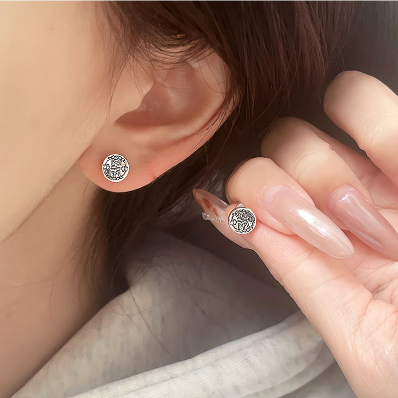 法国cherry kitty凯铭925银复古做旧银币纹浮雕耳钉女小众设计ins
