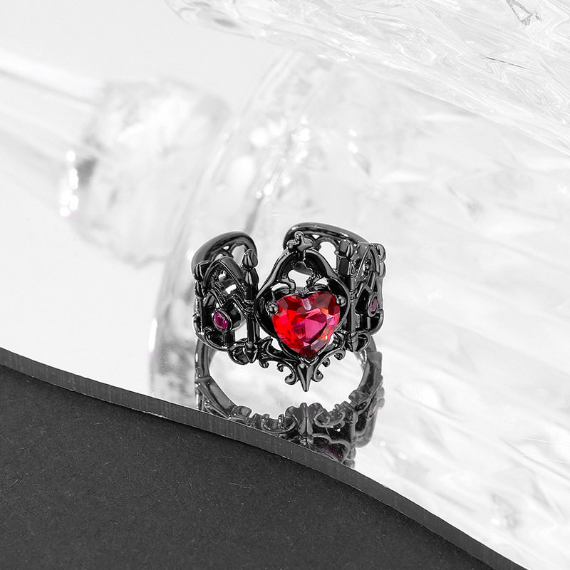 法国coopkoop皇冠戒指女小众设计红宝石重工轻奢高级感食指戒