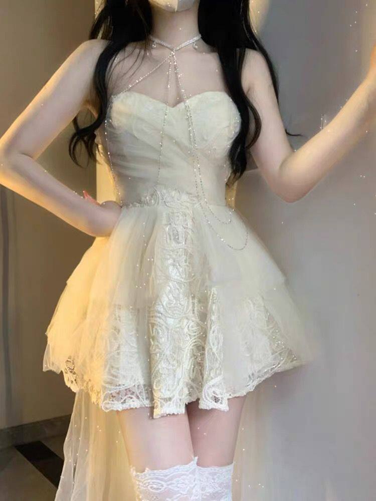 抹胸连衣裙女小众裙子礼服成人礼收腰显瘦公主蓬蓬裙超火a字裙