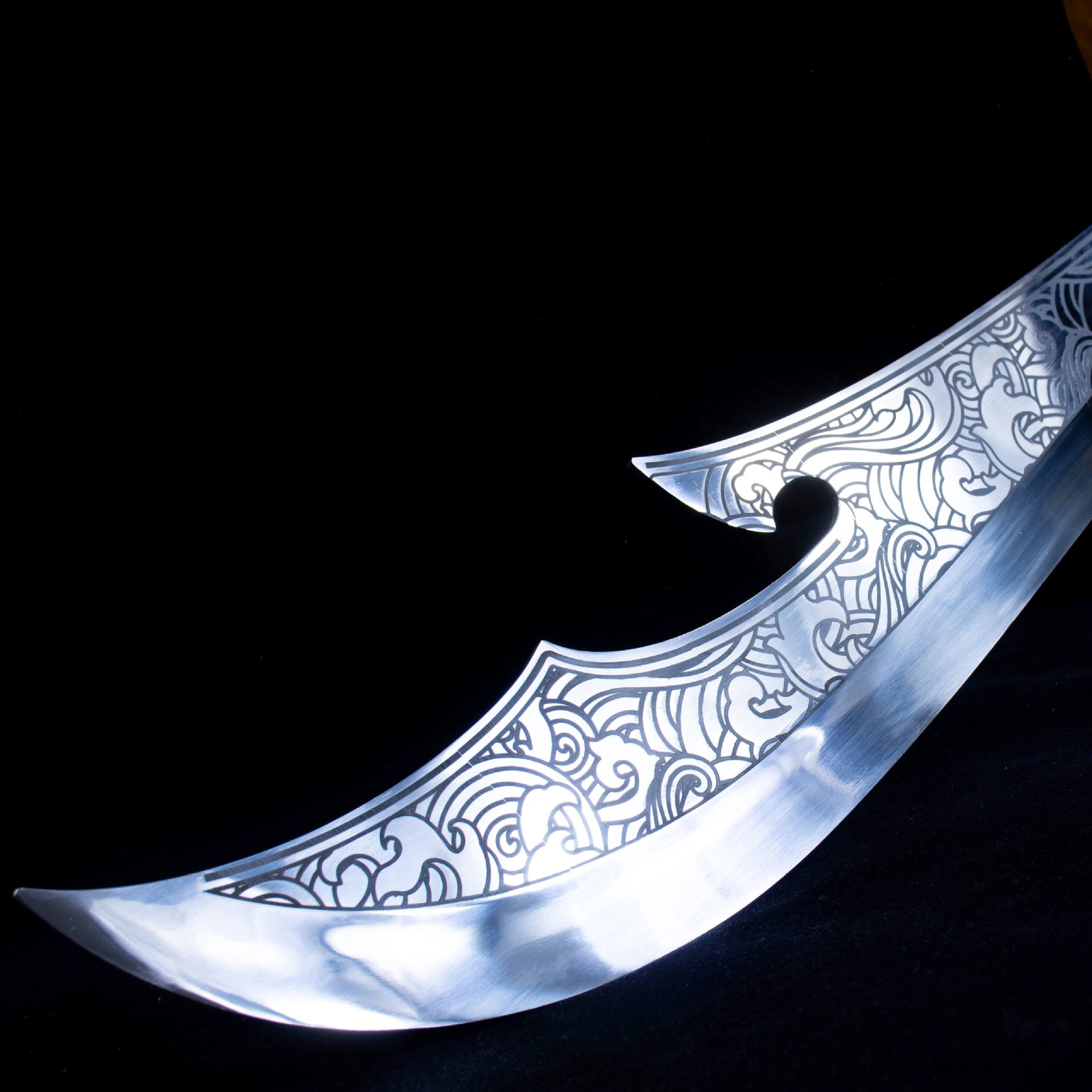 龙泉市刀剑不锈钢手工锻打青龙偃月关公双手长刀十八般兵器未开刃,金属材料及制品,其他金属制品,淘宝优惠券,粉丝福利购,淘宝优惠卷