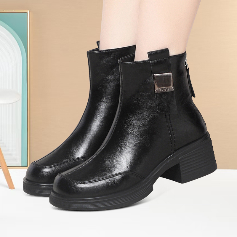 2025洋气舒适耐磨短靴子保暖加绒女士厚底走秀靴旗袍模特专业皮靴