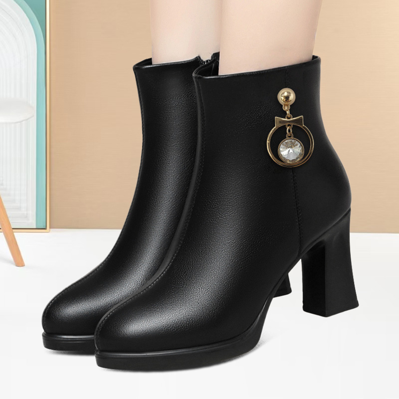 中年舒适洋气耐磨皮靴旗袍模特礼仪走秀靴潮流秋冬粗跟女士高跟靴