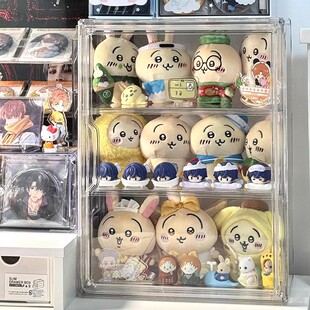 chiikawa收纳盒展示柜吉伊卡哇展示架乌萨奇小八透明防尘挂件整理