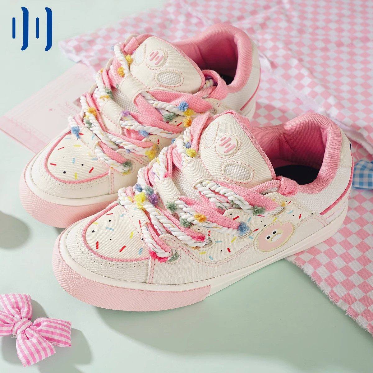 顽刻官方面包鞋甜甜圈米粉撞色拼接BAKE复古男女国潮滑板鞋