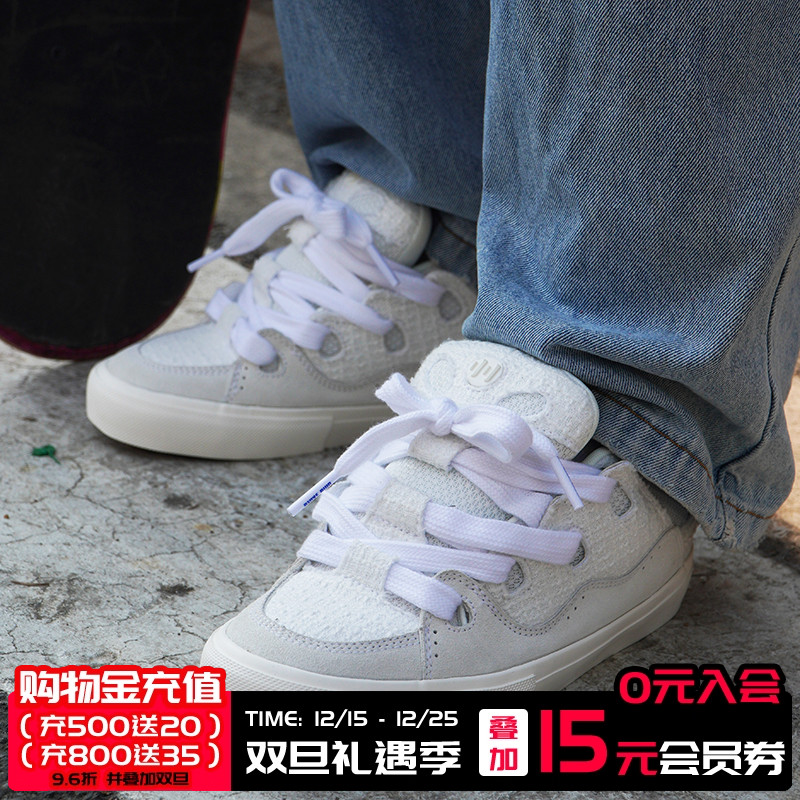 顽刻小香风天鹅白情侣滑板鞋帆布