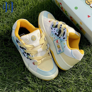 顽刻官方面包鞋 奶牛小新配色复古低帮男女国潮滑板鞋