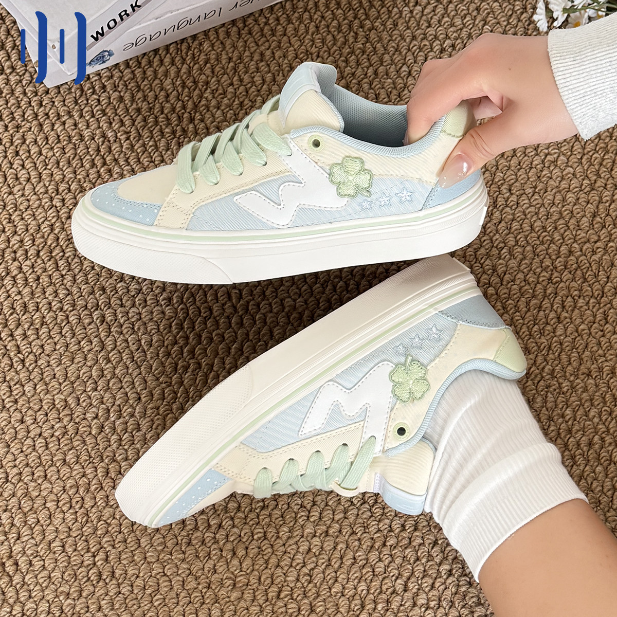 顽刻官方四叶草配色春季校园风W系列复古休闲低帮男女国潮滑板鞋