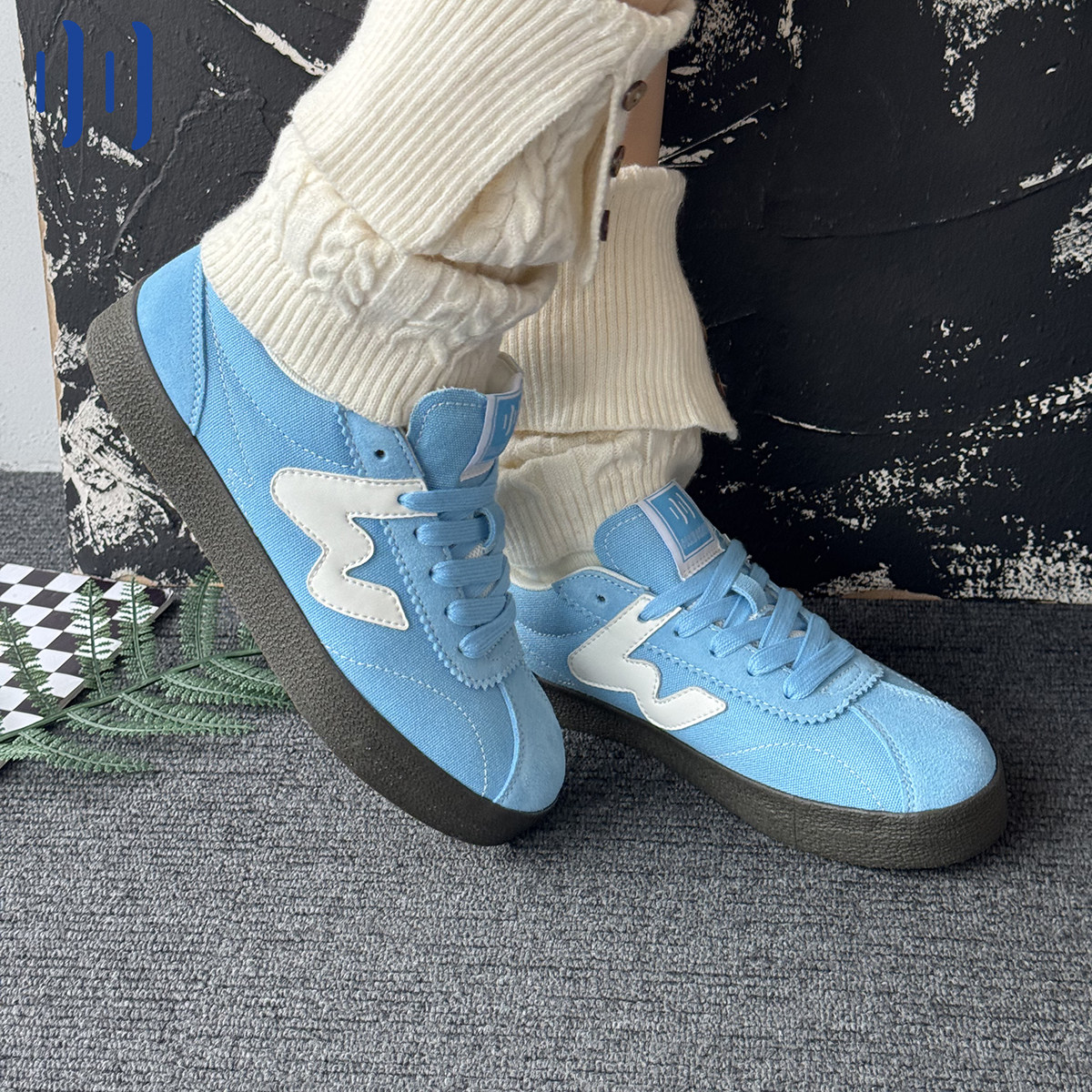 顽刻官方蓝色翻毛皮生胶底W系列冬季男女国潮德训滑板鞋