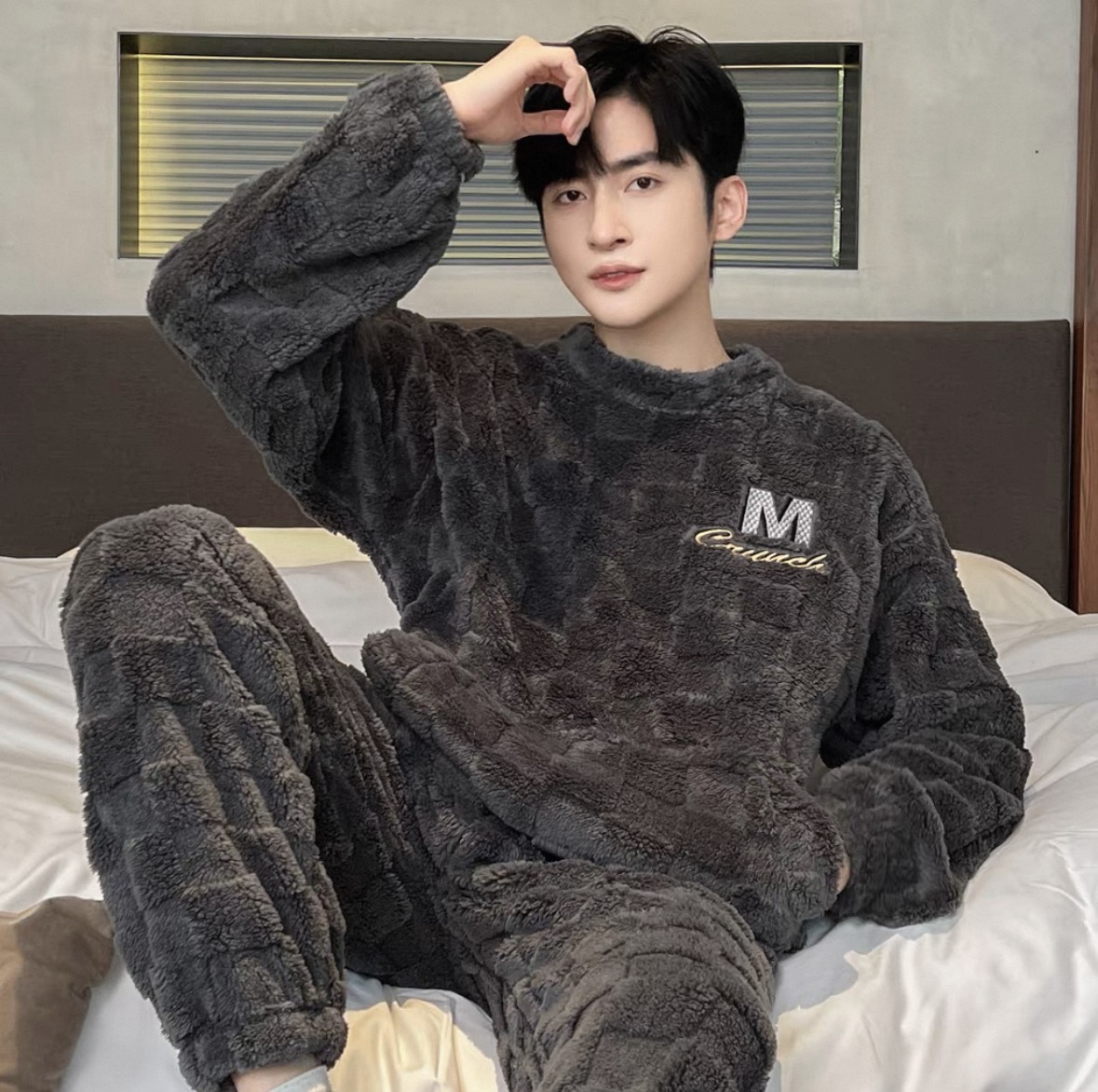 2025新款珊瑚绒睡衣男冬季加厚保暖大码法兰绒套装斑马条纹家居服