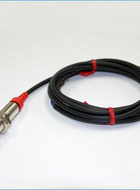 原装F&C嘉准M12接近开关F3L-12EN08-N/N/P/P2 R2M三线24V NPN常开
