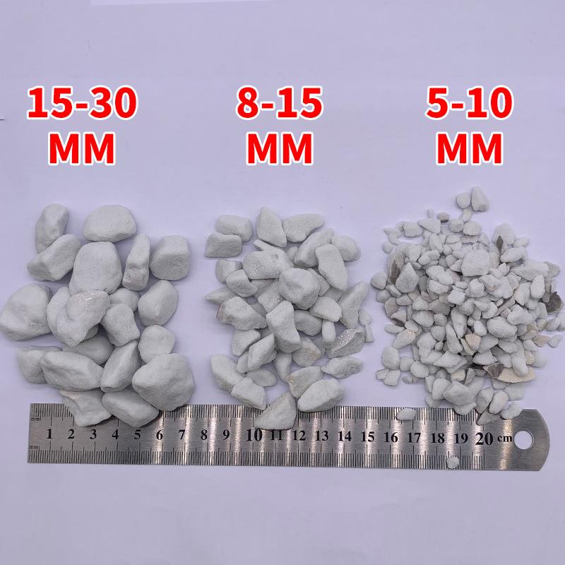 沉水玻璃轻石河石道净化水处理白滤色玻浮璃轻多孔料石块园林用