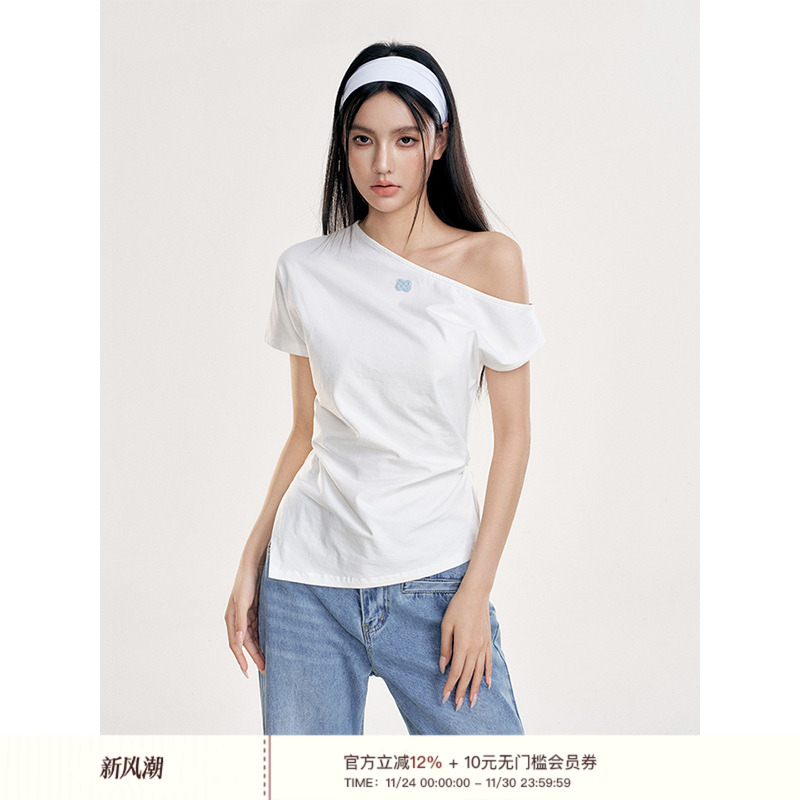 斜领露肩不规则短袖T恤