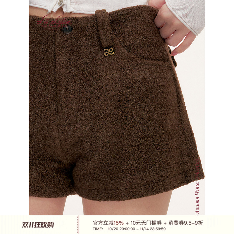 加厚肌理毛呢高腰A字短裤