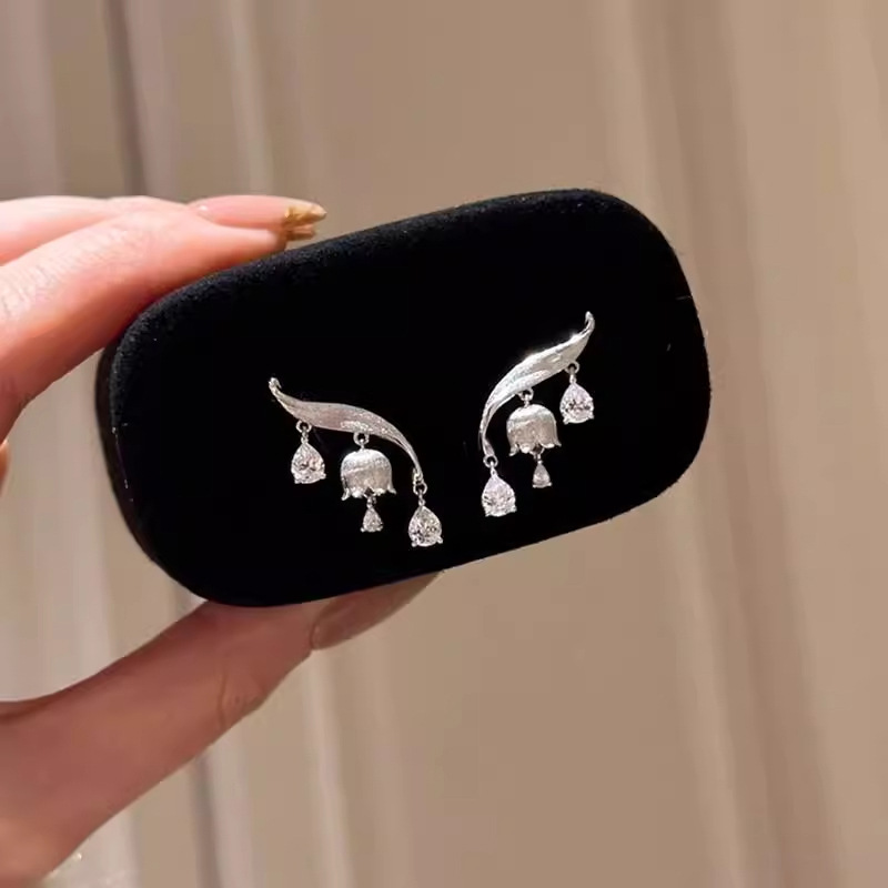 点钻拉丝铃兰花耳钉精致小滴溜气