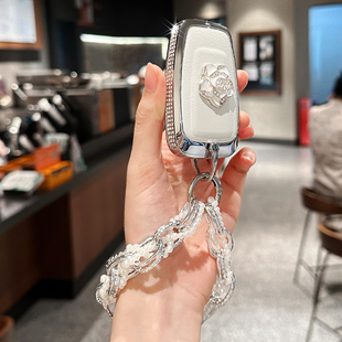 适用丰田卡罗拉钥匙套锐放高级感2024款雷凌女士专用威兰达chr壳