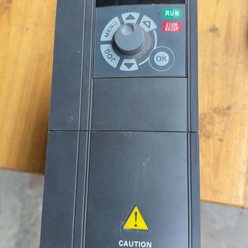 器AMB300-4R0G/5R5P-T3AMB300-2R2G/3R0P-T3AMB300-5R5G/7R5P-T3
