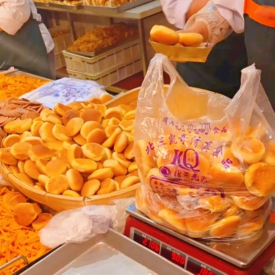 （光头饼）哈尔滨特产美食道外北三凯奇光头饼传统老式糕点面包
