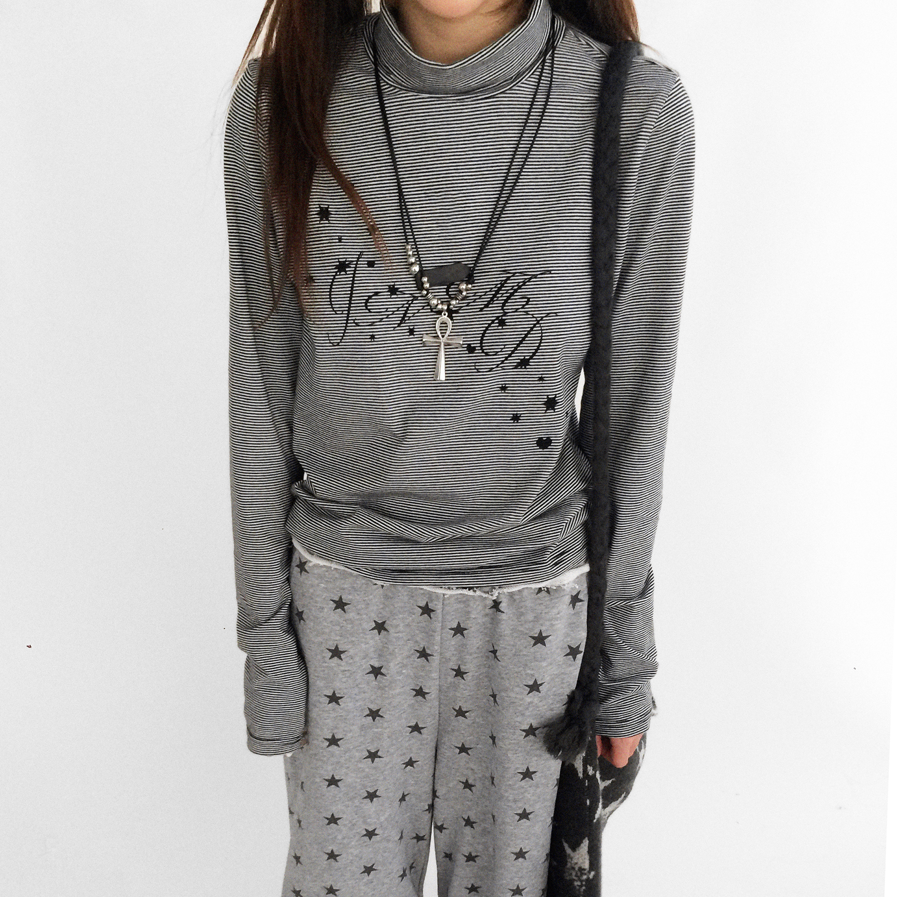 innomoood 碎片星星高领内搭翻领打底长袖T恤百搭印花微弹秋冬