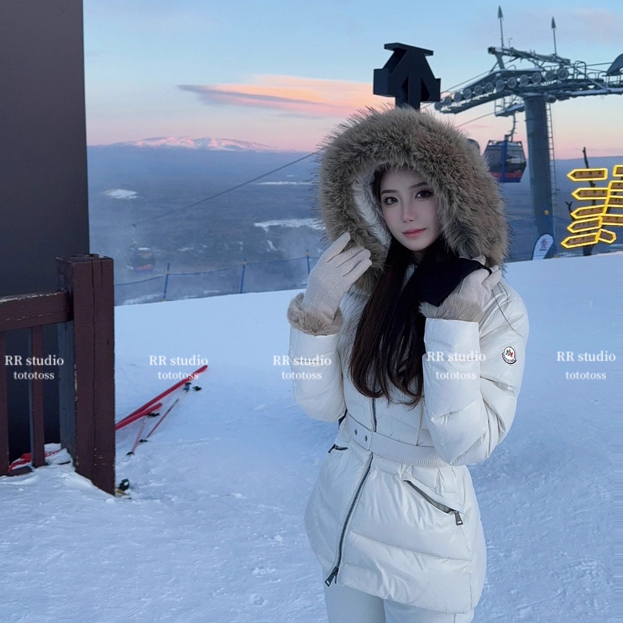 韩国限定~短款羽绒服2025新款