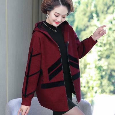 2022新款中年妈妈秋冬装外套洋气中老年女装春秋毛呢连帽开衫上衣