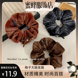 【蜜蜂欢乐社】秋冬高级感发饰简约毛茸格子大肠发圈格纹新款发饰