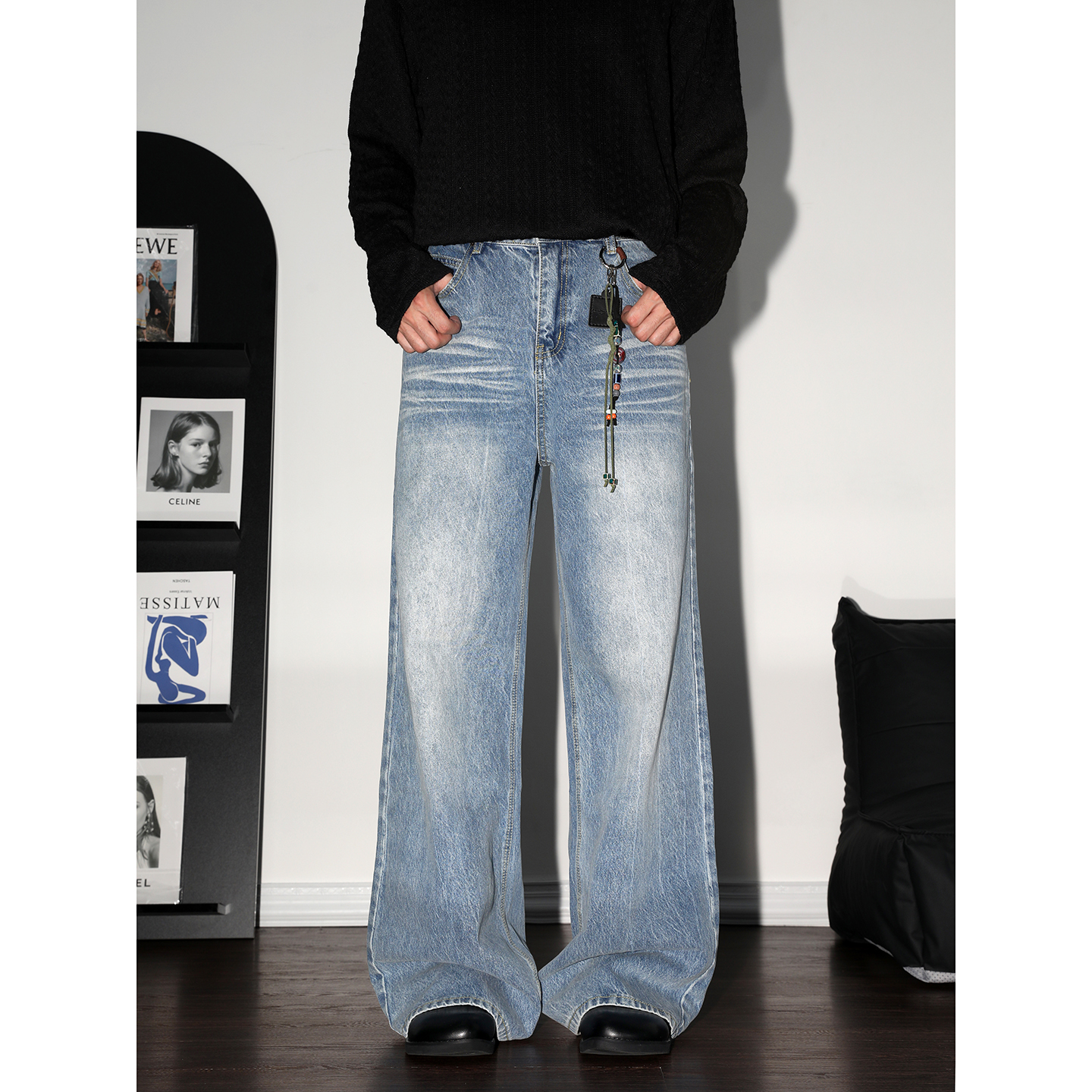 复古手喷猫须微喇牛仔裤