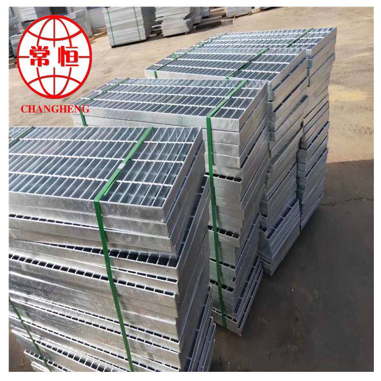 大量现货304材质镀锌平台钢格板 踏步板 钢格栅排水沟盖板