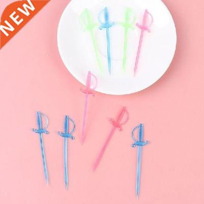 50pcs Mixed Color Plastic Epee Shape Buffet Sticks For