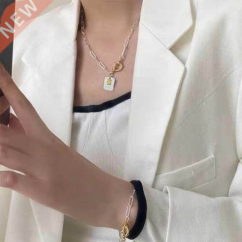 Fashion Hiphop Metal Square Bear Pendent Necklaces For Women