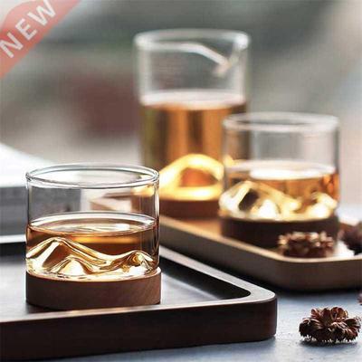 Transparent Mountain Whiskey Glass with Wooden Base