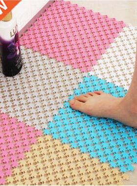 1Pcs Bathroom Anti-Slip Mat Maple Leaf Shape Pvc Plastic