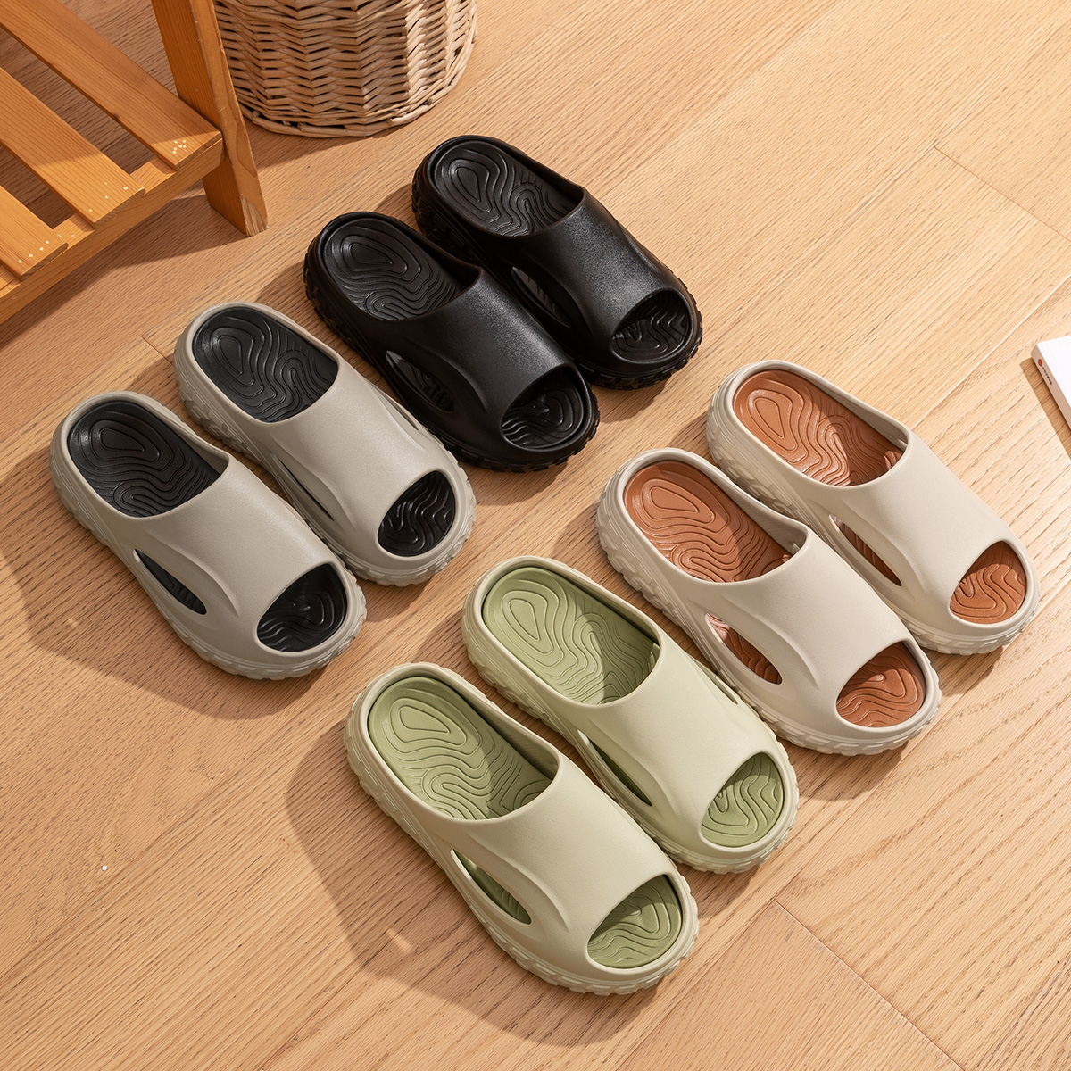 凉拖男运动款夏季外穿潮牌2025沙滩户外防滑厚底踩屎感拖鞋男士夏