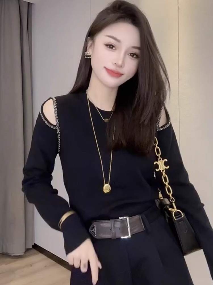 法式轻奢高级感露肩长袖T恤女