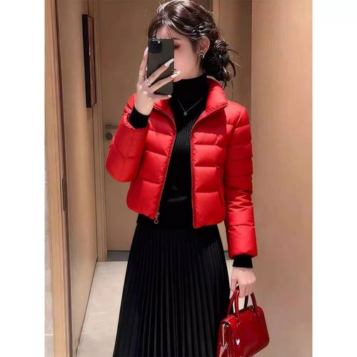 2025冬季新款红色短款羽绒棉服女立领显瘦保暖修身小个子时尚棉衣