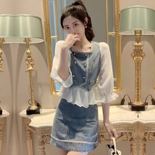 小个子可甜可盐牛仔裙两件套
