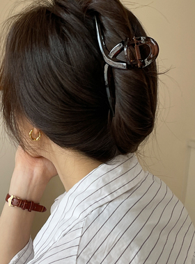 简约黑色抓夹2025新款高级感鲨鱼夹后脑勺发量多夹子头饰发夹大号