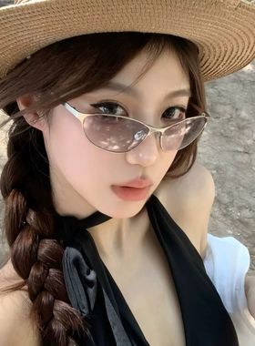 美式复古金属猫眼浅水银太阳眼镜女户外夏季防紫外线高级感墨镜女