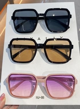 2025新款时尚墨镜女方形太阳镜素颜百搭ins简约经典户外太阳眼镜