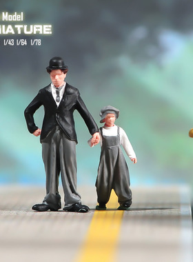 VM1/87/64/43/24/18卓别林和儿子微缩场景微拍摄影车模型搭配人偶