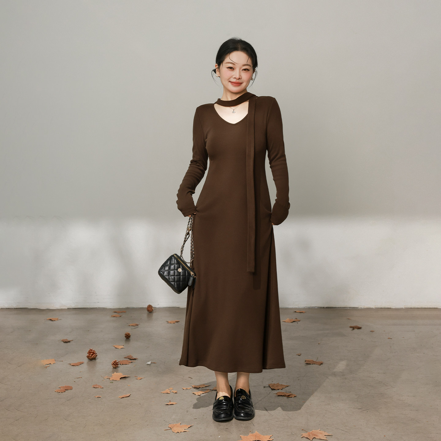 DM100大码女装微胖mm显瘦秋冬季长裙仿羊绒气质V领修身飘带连衣裙,女装/女士精品,连衣裙,淘宝优惠券,粉丝福利购,淘宝优惠卷