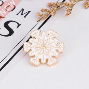 New Christmas Brooch Female Corsage Ins Tide Cute Cartoon