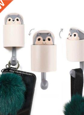 Creativity Hook Strong Squirrel Suction Wall Sucker Hanger