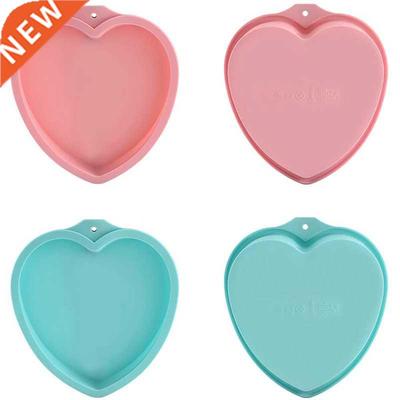 4 Pieces Of 8-Inch Heart-Shaped Rainbow Cake Plate Silica