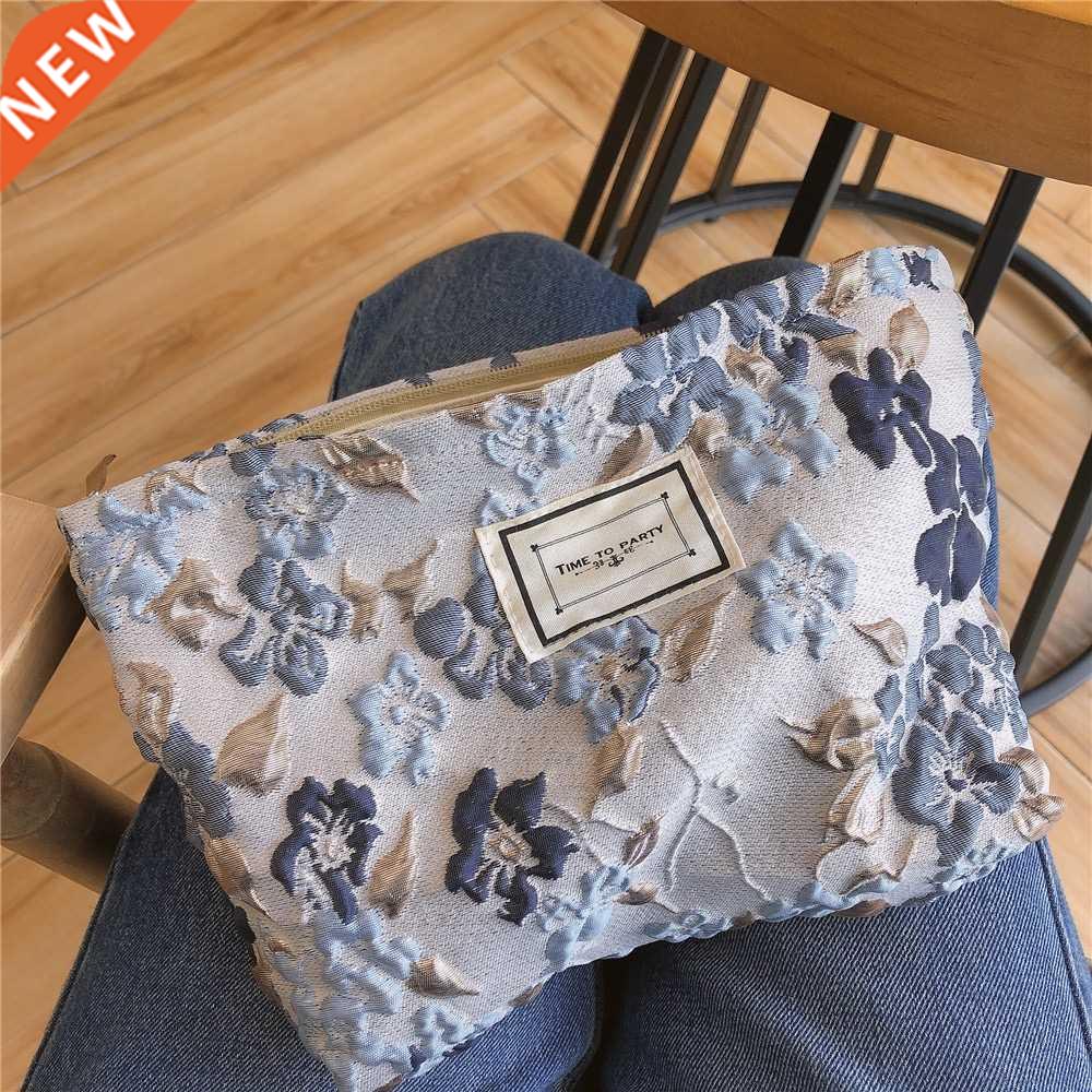 Special-Interest Design Vintage Jacquard Large Capacity